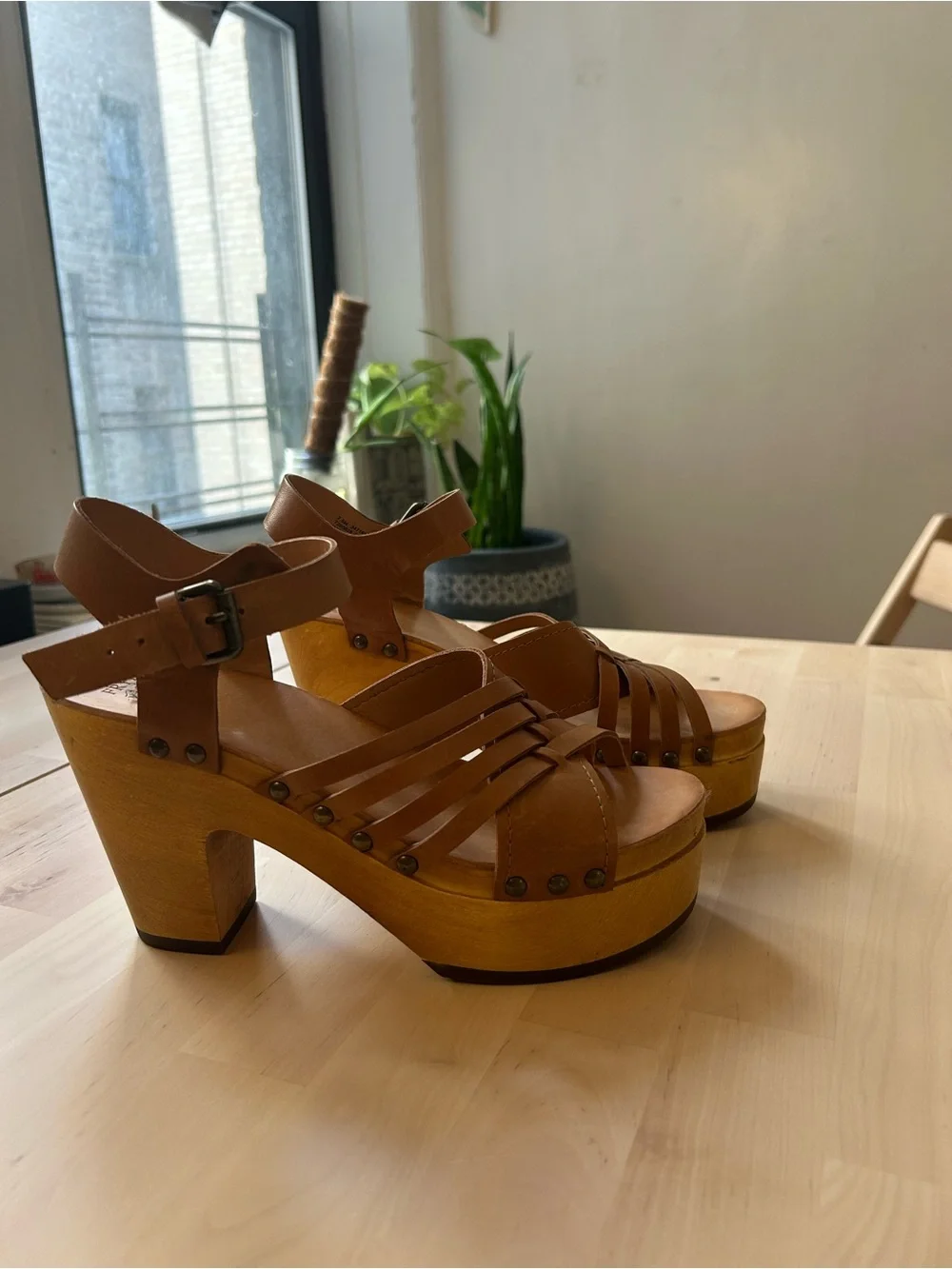 Frye & Co Leather Platform Clogs